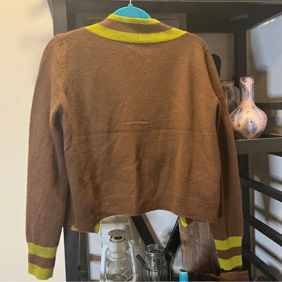 VARSITY V-NECK CASHMERE CARDIGAN IN BROWN | Size: XS - Picture 6 of 6